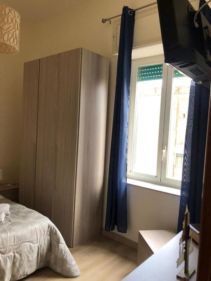 Keira House Napoli Hotel Luaran gambar