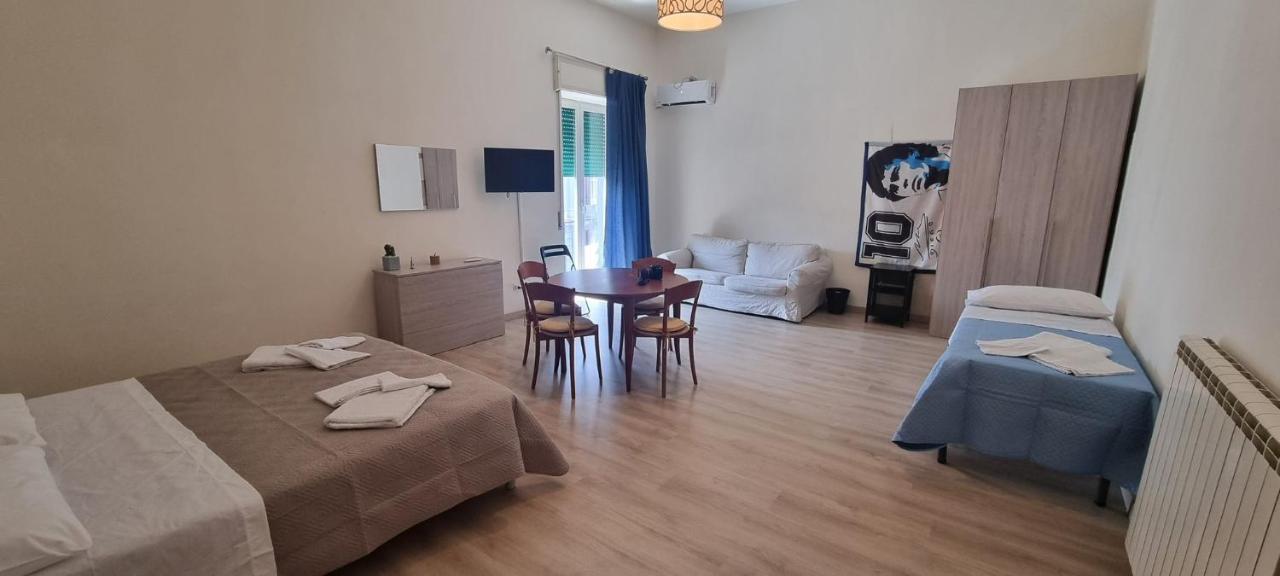 Keira House Napoli Hotel Luaran gambar