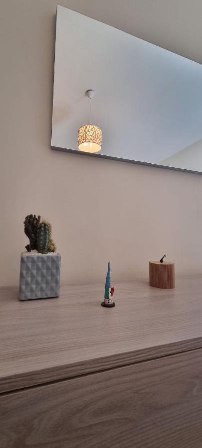 Keira House Napoli Hotel Luaran gambar