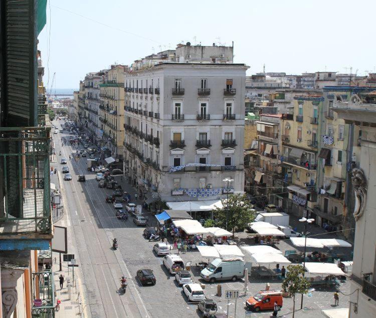 Keira House Napoli Hotel Luaran gambar