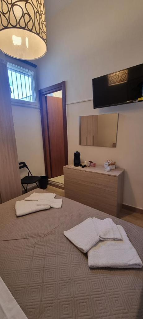 Keira House Napoli Hotel Luaran gambar